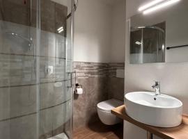 Domo MamaTzia Rooms, hotel a Atzara