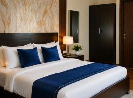 The Ruby Resort Vrindavan # Prime Location # Luxury Rooms # Near Prem Mandir # Restaurant # Big Lawn # Big Parking # By Nandan Group #, hotel din Vrindavan