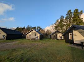 Henneby Camping - hytter, hotel in Henne Strand