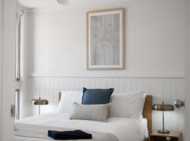 Prickly Pear Stays in Merewether - Ridge St, hotelli kohteessa Merewether