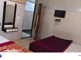 Vrinda Premium Hotal Near prem Mandir, hotel em Vrindavan