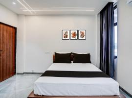 Hotel O by OYO Sunflower Lodge Solapur-mumbai Highway, hotel in Yavat