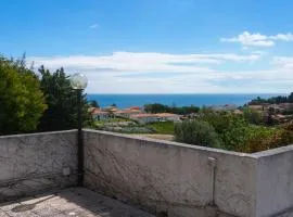 Pentalocale in residence con piscina a Numana - N232