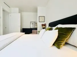 Chic Loft by Castle&Danube Old town Free Parking