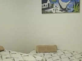 Q 163 Apartamento TÉRREO completamente mobiliado, 02 quartos