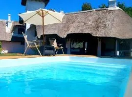 Majestuosa Residencia con piscina Atlantida SUR 7 dorm 4 bath