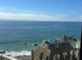 Family apartment with ocean view - luxury location