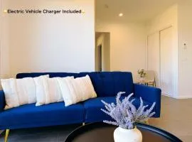 Modern Geelong Escape with EV Charger - Geometry