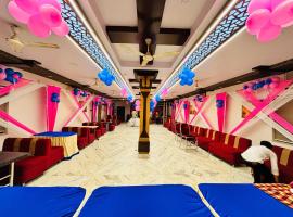 Hotel O Blue Diamond Hotel And Restaurant, hotel en Hugli