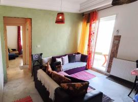 10 minutes from Tunis-Carthage Airport, hotel in Ariana