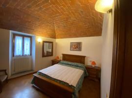 Lo Sdrucciolo, hotel u gradu Laterina