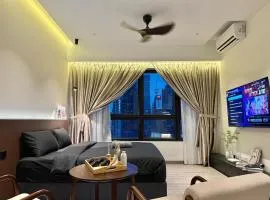 2min walk to TRX,KLCC view Gaming 2pax swimming pool