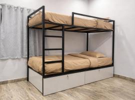 Backpackers Stop Bhimtal, Hotel in Bhīm Tāl