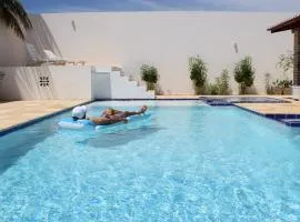 Casa de Praia de Temporada MODERNA com Piscina