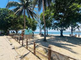 The Bay Apartment, hotel i Tamarin