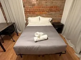 Delmar Loop 2-Bedroom Retreat