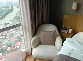 RBR Lux at Novotel Manila Hotel Residences Acqua