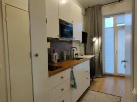 MikroHub45 - täismöbleeritud ja kõigi mugavustega soodne stuudiokorter