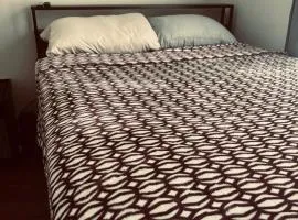 Cozy Private Room 6 on Fletcher Street with Shared Bathroom