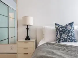 Peaceful DT Condo, Saddledome, HeatedParking