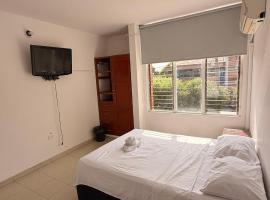 Hotel Atalayas, hotel em Yopal