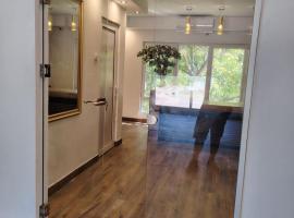 Alpha vision Smestaj, hotel em Belgrado