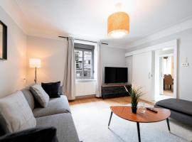 An Entire Spacious House near to the City Centre, cottage in Luxembourg