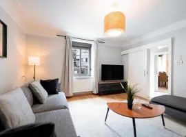 An Entire Spacious House near to the City Centre