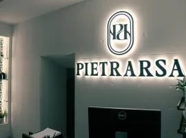 Pietrarsa Street Room