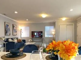 Marbella Lane - Elegant Home in SJ