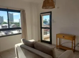 Edificio Aura con cochera, A mts del shopping, casino y el puerto!!