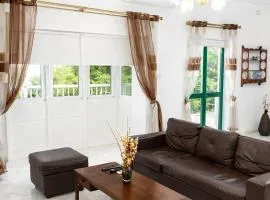 Spacious Seafront 3BR Apartment in Sliema