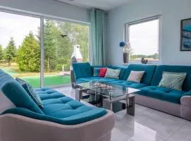 Luxurious holiday home with swimming pool