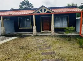 Costa de oro el pinar casa en punto estratégico