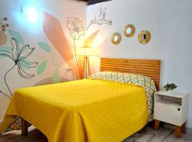 Dona Monica, hotel i Ituzaingó