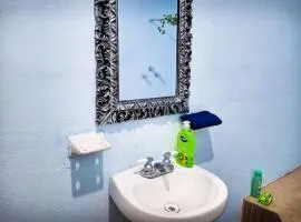 La casa Azul en Ticul Yucatán te espera para unos días tranquilos en familia