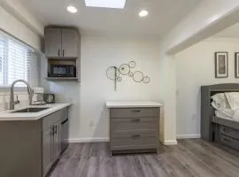 Marbella Lane - Adorable and Quiet Studio