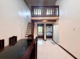 Harry's Near the Beach Siargao, hotel i General Luna