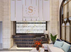 Sky Charm Hanoi Hotel and Spa, hotel em Hanói