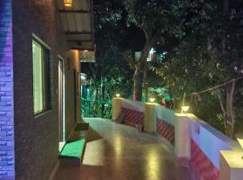 Tree Heaven Resort, Hotel in Chamba