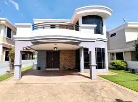 Raja Uda Family Haven 4BR 10 Pax