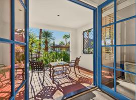 LV027 Upstairs Studio Overlooking Lap Pool, hotel di La Quinta