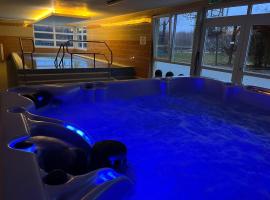 Ark&aacute;num Hotel, hotel con spa en Balatonm&aacute;riaf&uuml;rdő