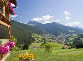 Apartments Stroblhof