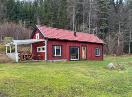 2 Bedroom Lovely Home In Aneby, hotel in Ramsvik