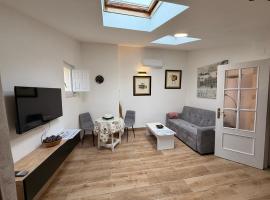 Casa De Los Aguilas, hotel v mestu Avila