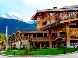Pirin Golf Spa Condo with Mountain View, condominio en Razlog