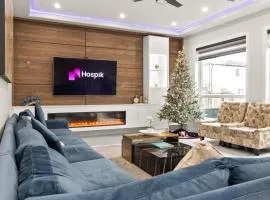 New Luxury Home 6BR HVAC Free Parking Pet Friendly