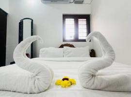 AK Residency Auroville, hotel in Kuilapayam