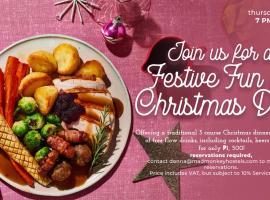 Mad Monkey Manila, hostel in Manila